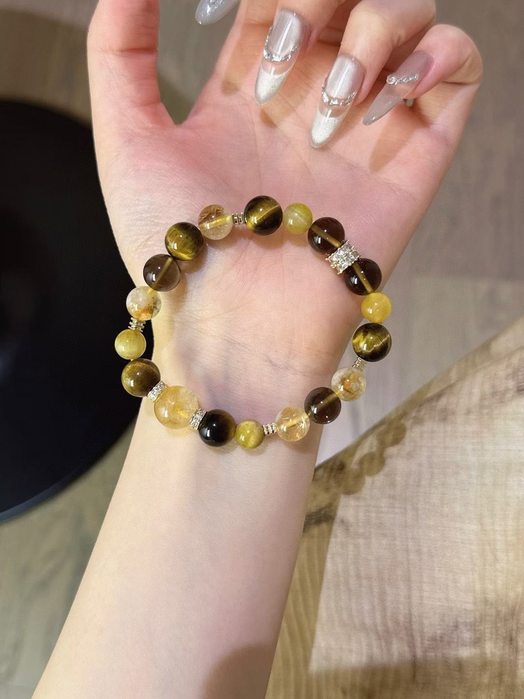 Yellow topaz, citrine, tiger‘s eye stone Bracelet