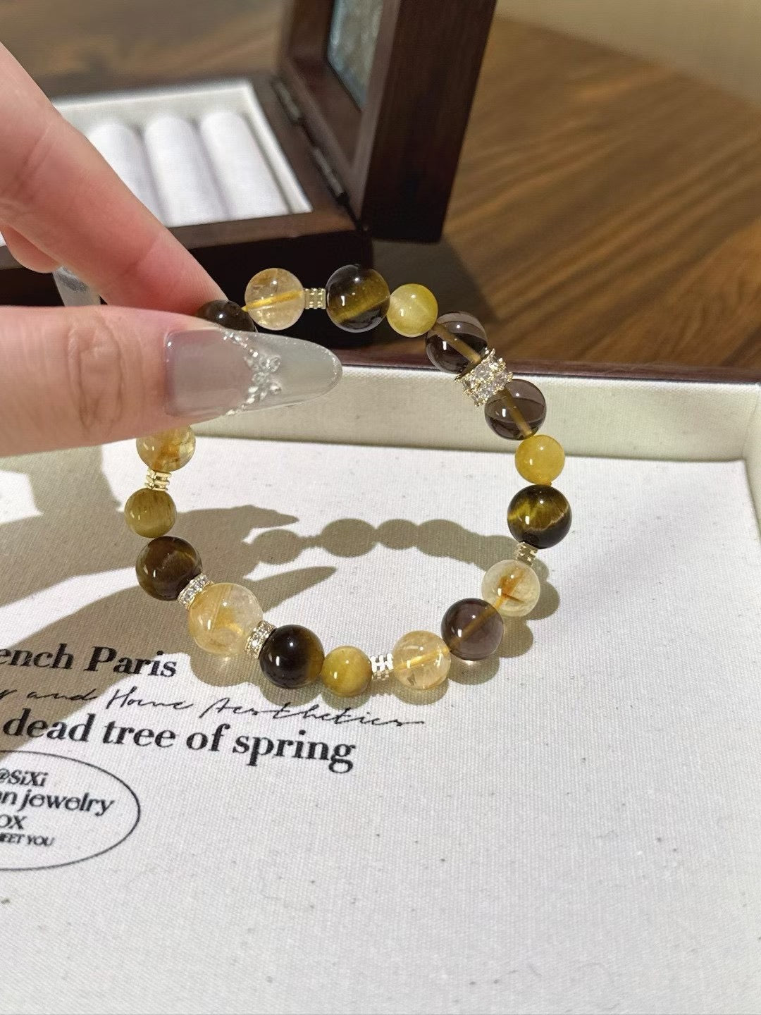 Yellow topaz, citrine, tiger‘s eye stone Bracelet
